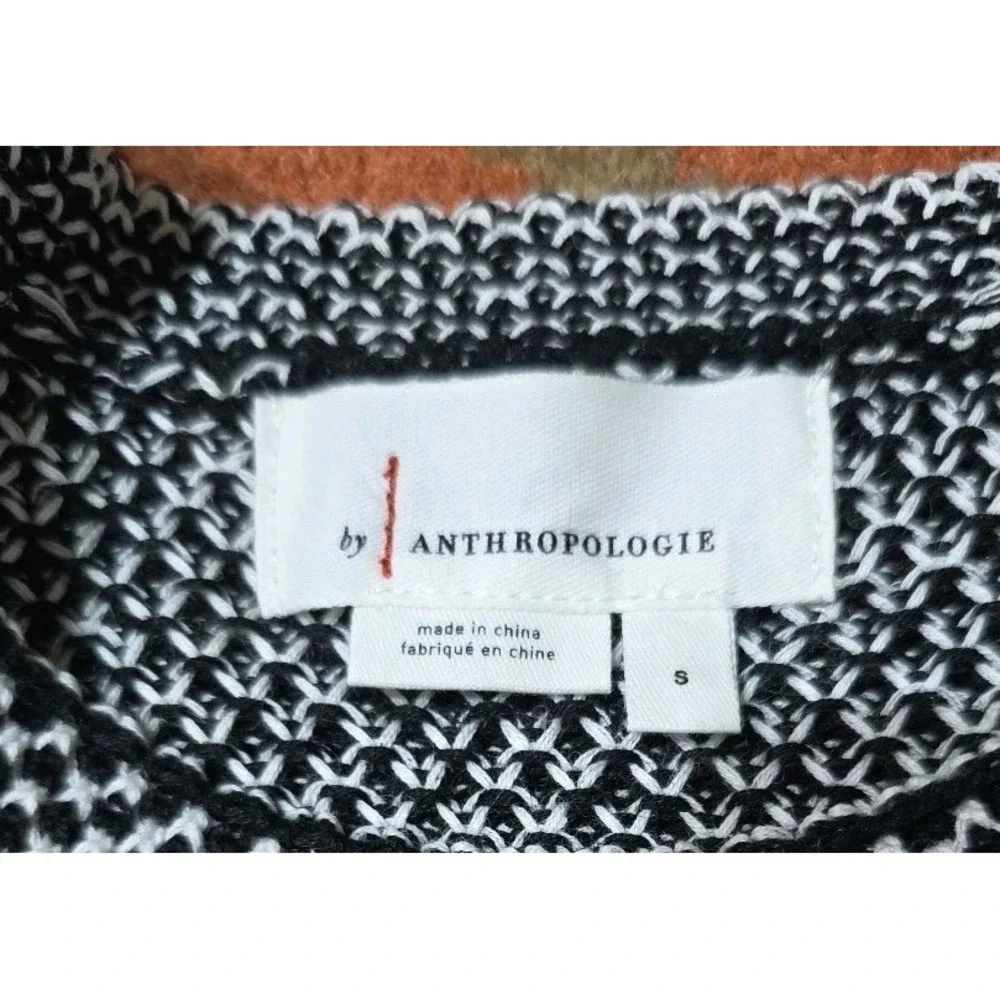 Anthropologie Black And White Knit Women's short sleeve‎ sweater With Tassels S